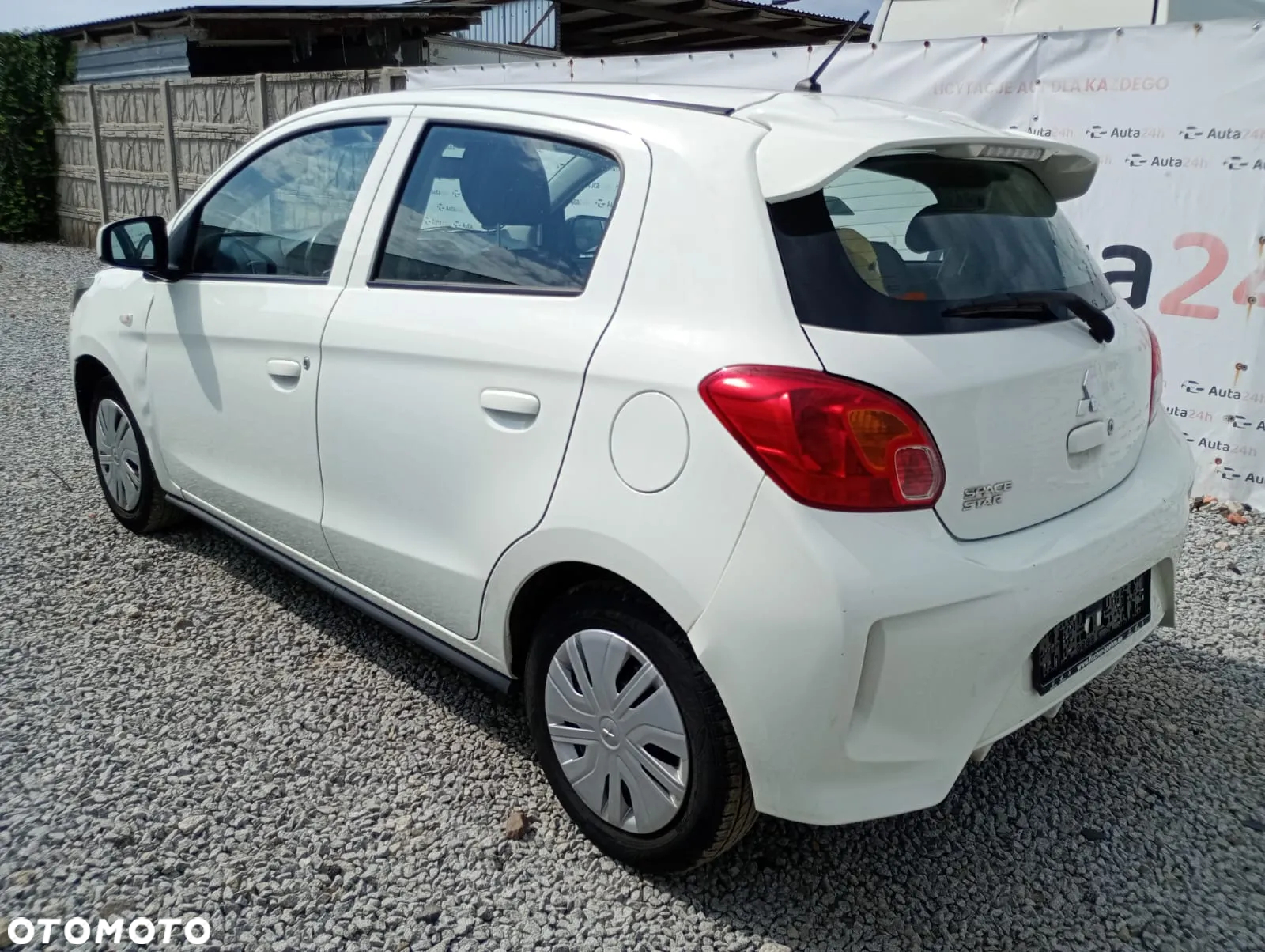 Mitsubishi Space Star 1.2 - 6