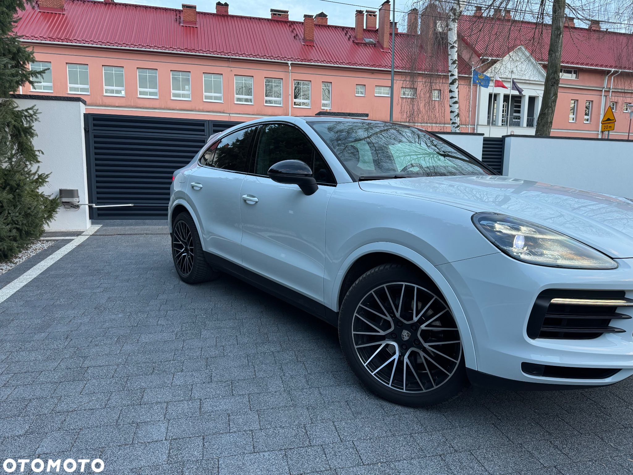 Porsche Cayenne Coupe - 10