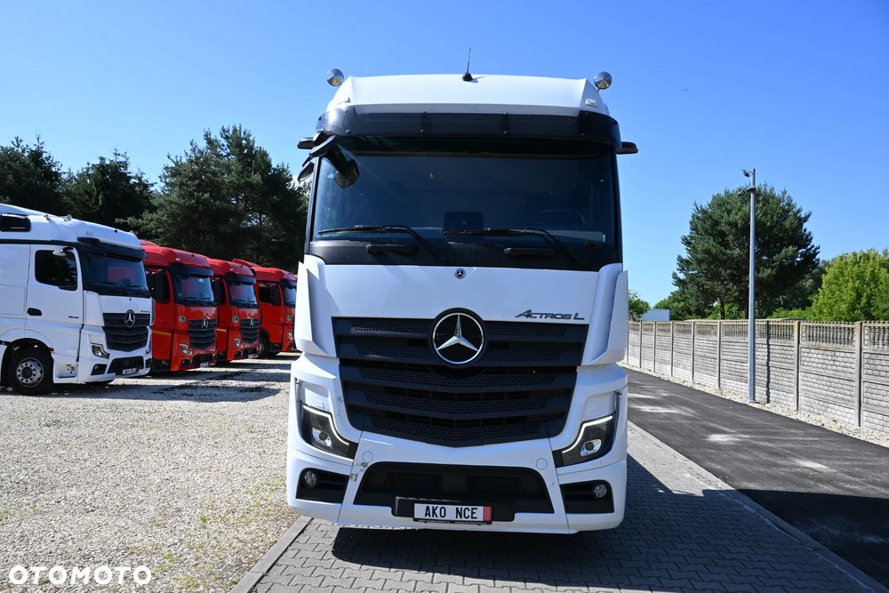 Mercedes-Benz Actros L - 10
