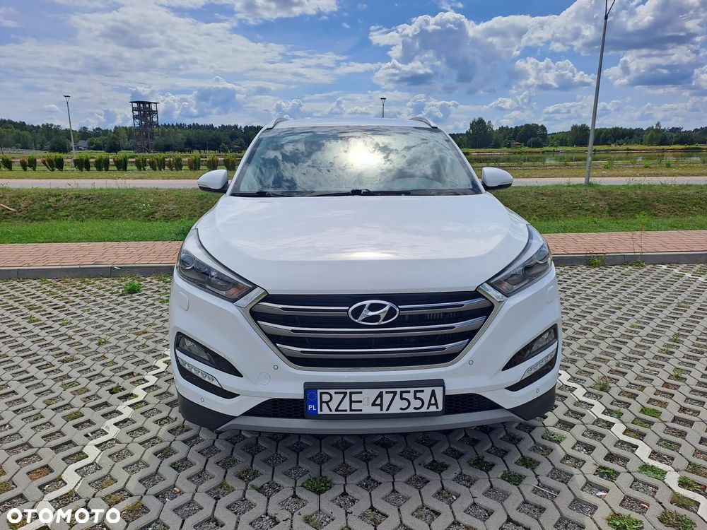 Hyundai Tucson 2.0 CRDI Style 4WD - 6