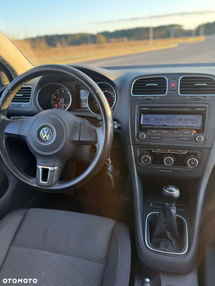 Volkswagen Golf 1.4 TSI BlueMotion Technology Cup - 9