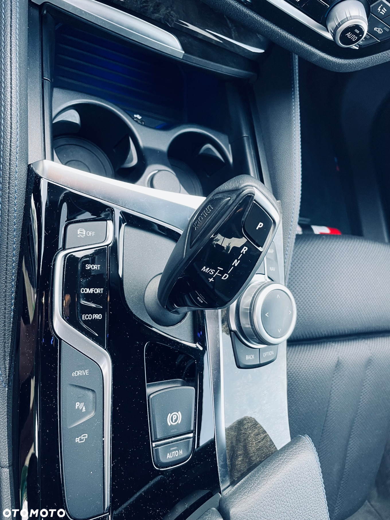 BMW Seria 5 530i xDrive M Sport sport - 19