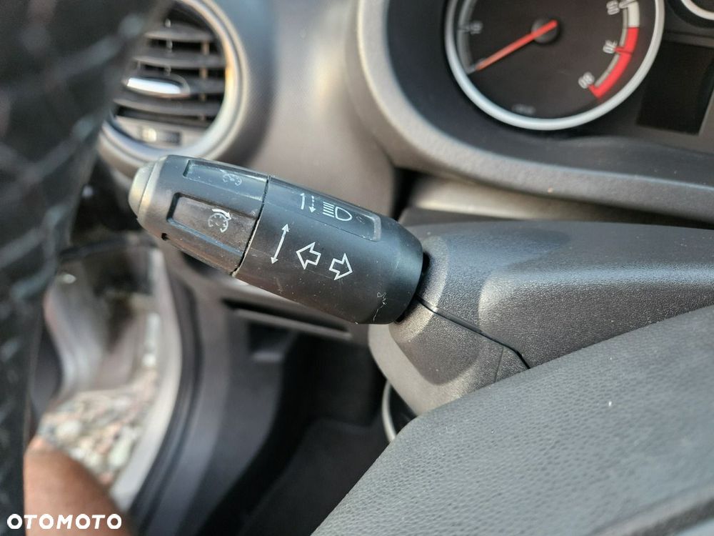 Opel Corsa - 16