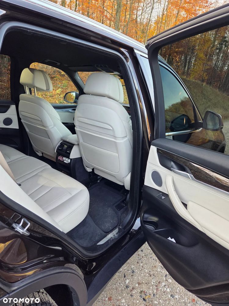 BMW X5 xDrive25d - 22