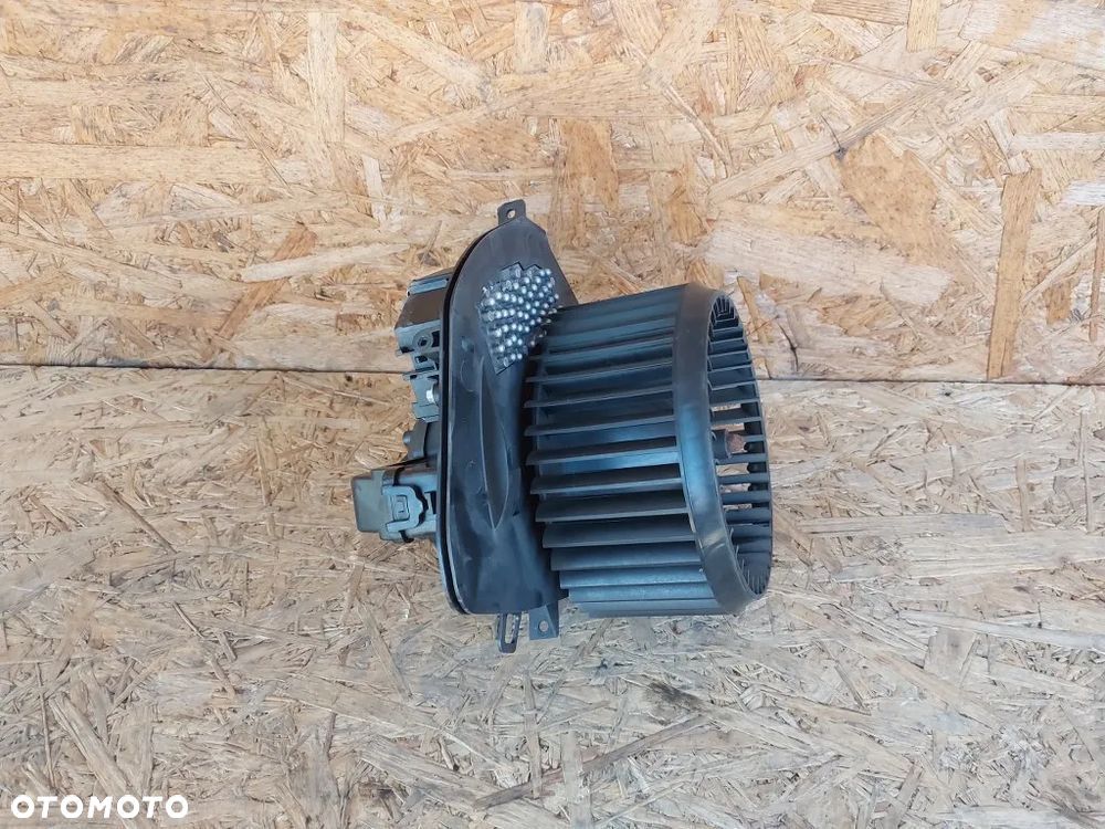 dmuchawa nawiewu wentylator rezystor vw transporter t6 multivan 7e5820021b - 2