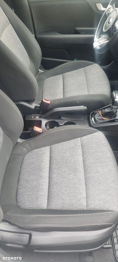 Kia Stonic - 6