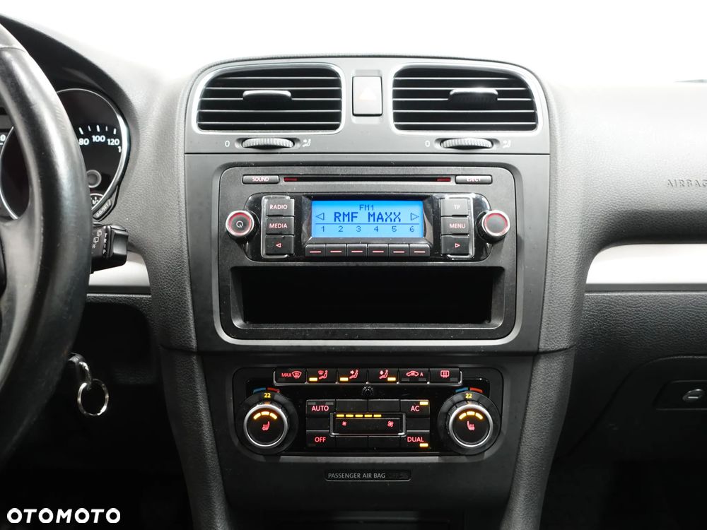 Volkswagen Golf 1.4 TSI Team - 33