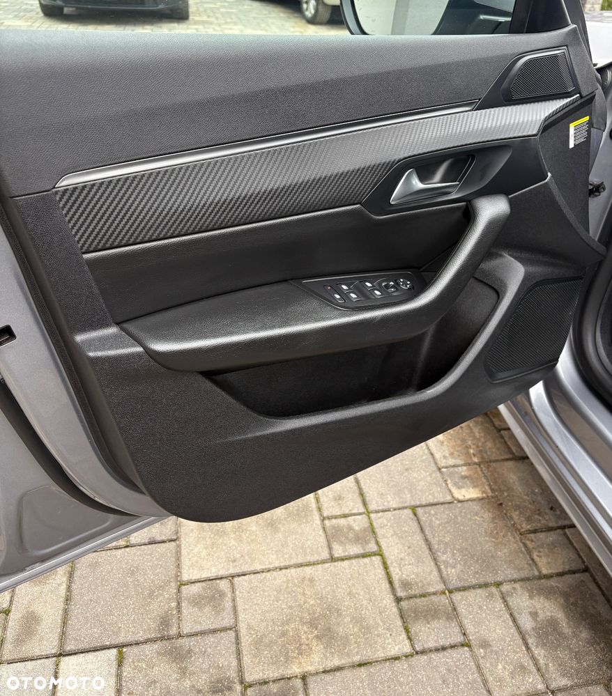 Peugeot 508 BlueHDi 130 EAT8 Active - 22