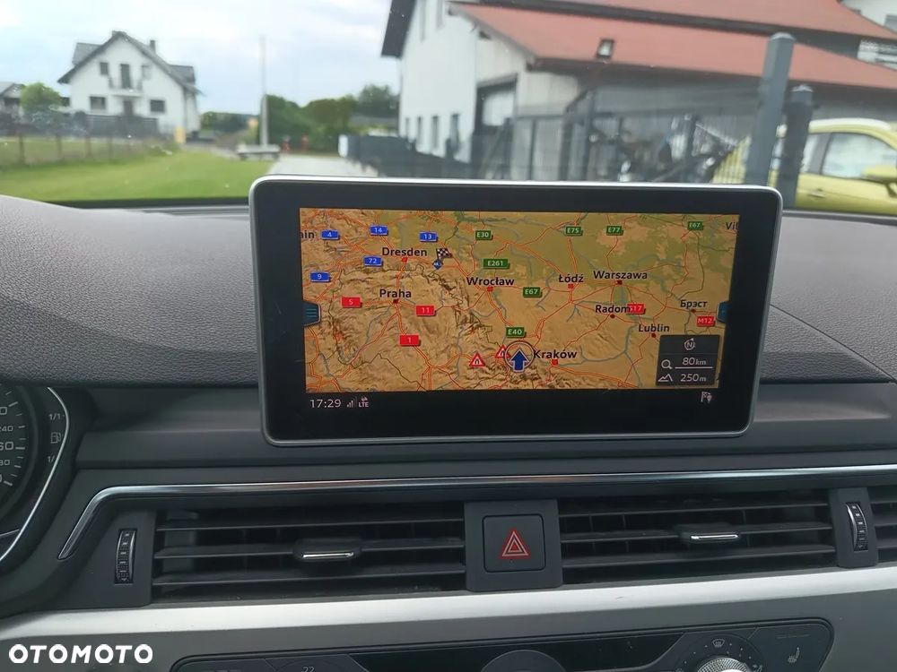 Audi A4 Avant 2.0 TDI S tronic sport - 12