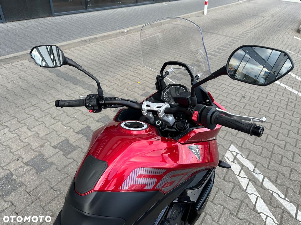 Triumph Tiger - 9