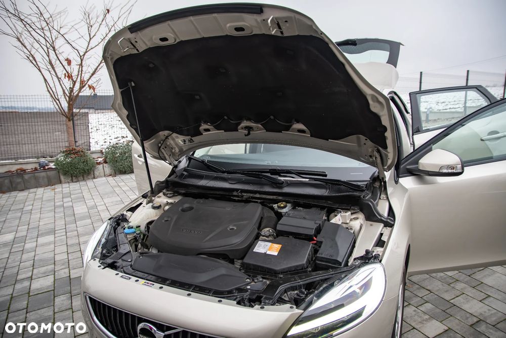 Volvo V40 D2 Kinetic - 38