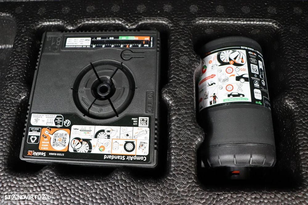 Nissan Qashqai 1.3 DIG-T N-Connecta Xtronic - 31