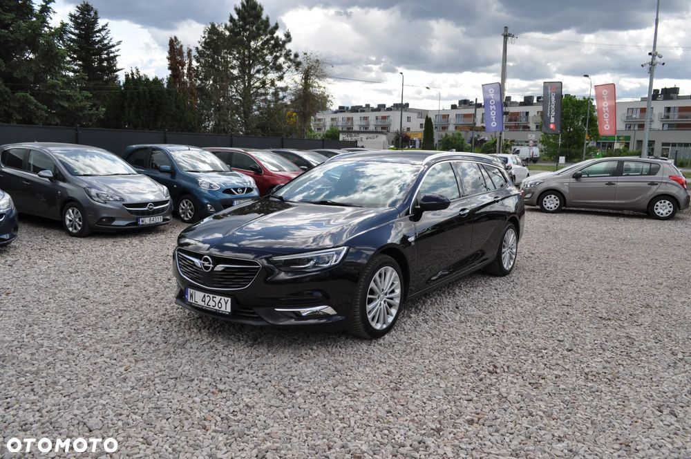 Opel Insignia 2.0 BiTurbo D 4x4 Automatik Business Innovation - 1