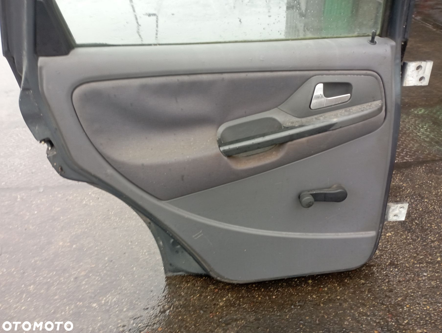 DRZWI LEWY TYŁ

 SEAT
 IBIZA II LIFT - 6