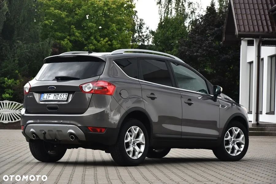 Ford Kuga 2.0 TDCi 2x4 Champions Edition - 10