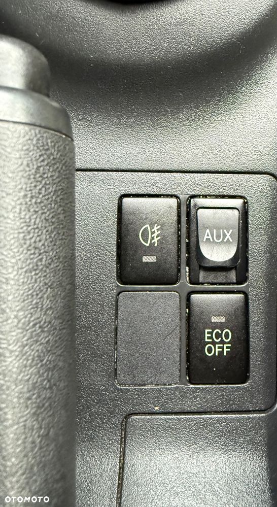 Toyota Yaris 1.33 VVT-i Executive - 18