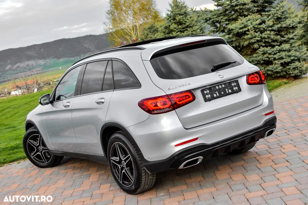 Mercedes-Benz GLC 220 d 4MATIC 9G-TRONIC AMG Line Plus - 14