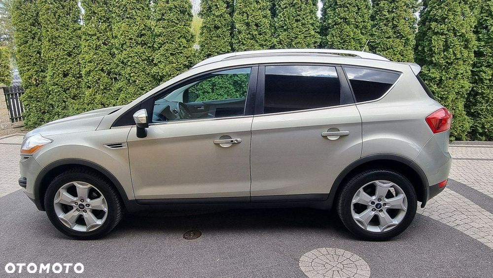 Ford Kuga - 3
