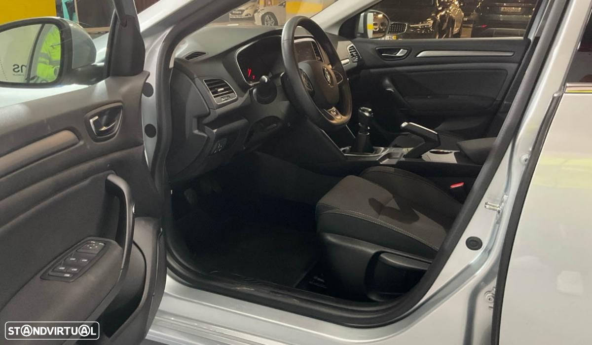 Renault Mégane Sport Tourer 1.5 Blue dCi Equilibre - 5