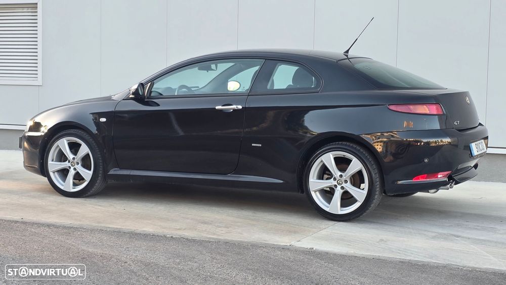 Alfa Romeo GT 1.9 JTD M-JET Q2 - 14