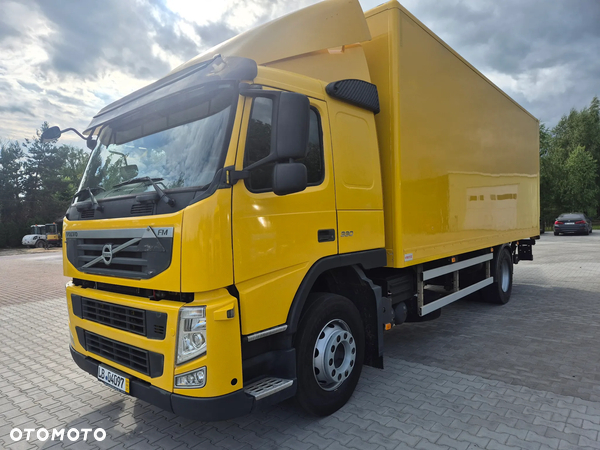 Volvo FM 330 4X2