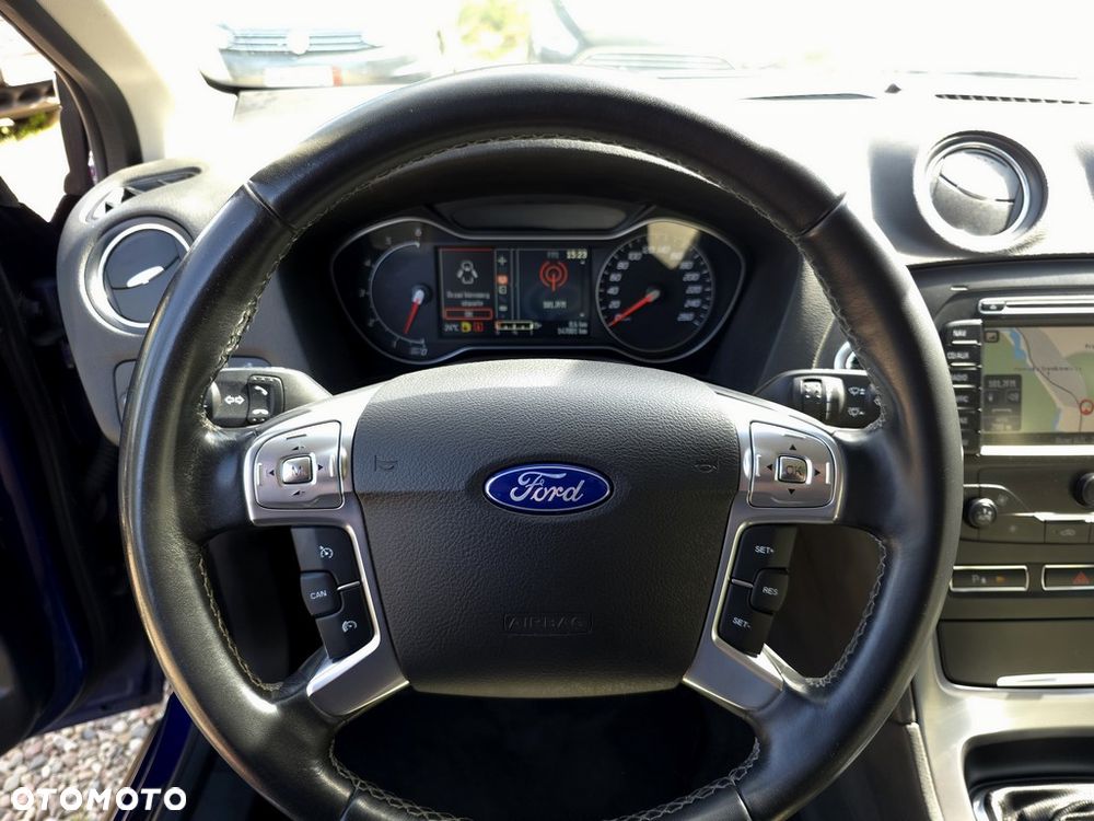 Ford Mondeo 2.0 TDCi Titanium - 19