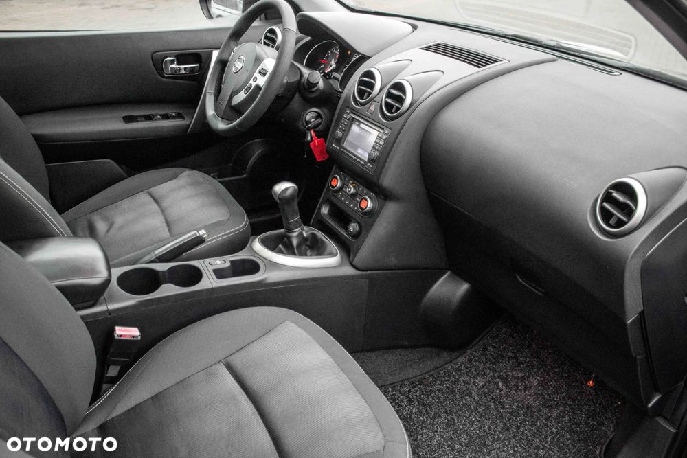 Nissan Qashqai 1.6 Tekna - 17