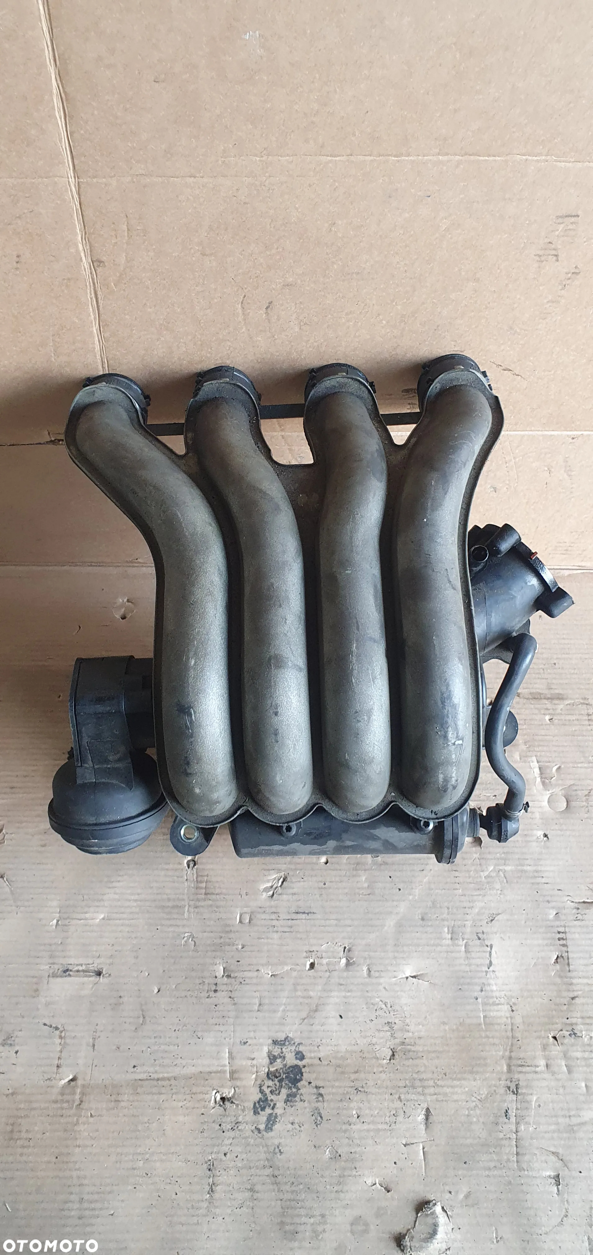 Kolektor ssący Audi A4 B6 2.0 06B133210AT 06B133909 - 2