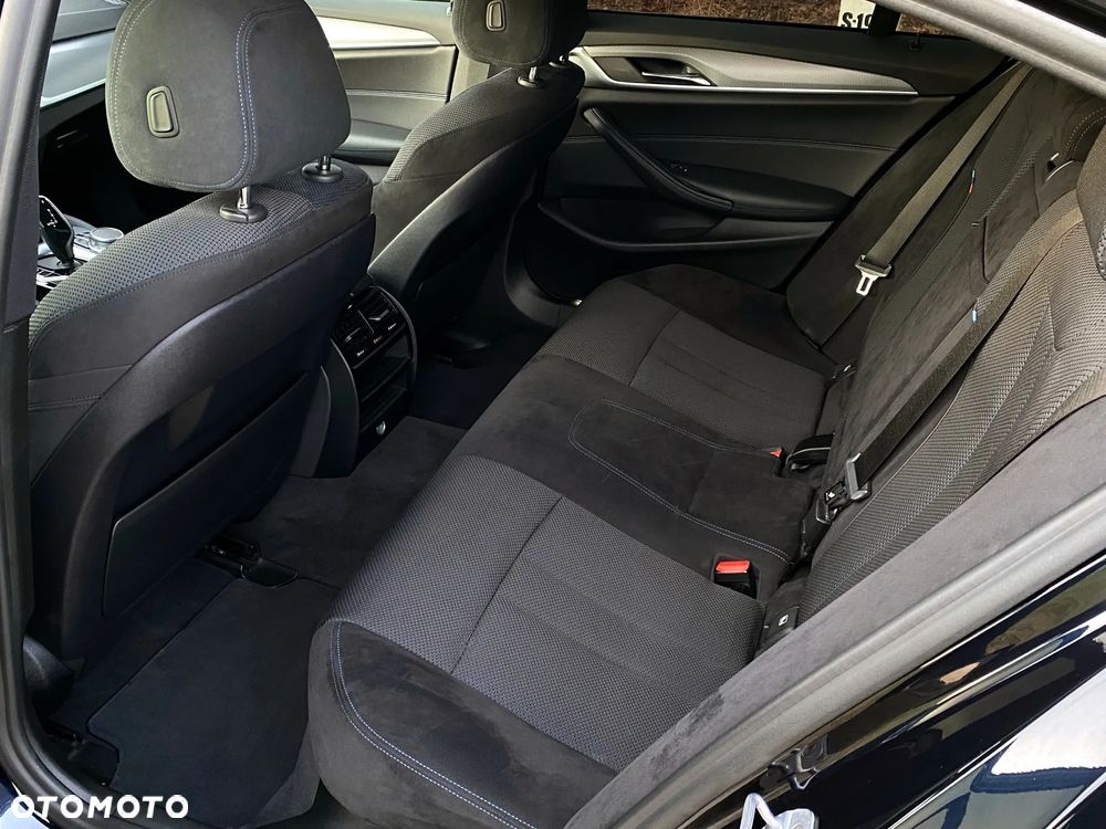 BMW Seria 5 530i xDrive M Sport sport - 19