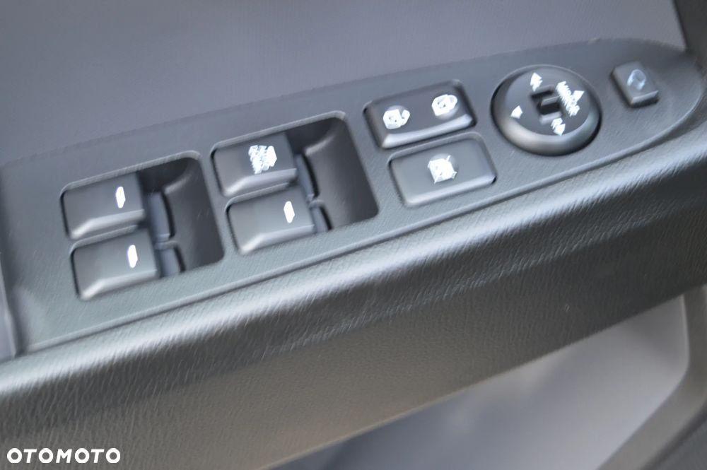 Kia Sportage 1.7 CRDI 2WD Vision - 19