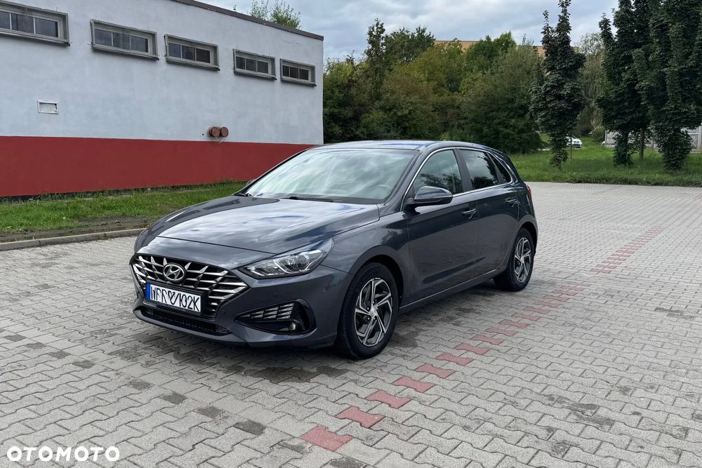 Hyundai i30 1.0 T-GDI Comfort DCT - 1