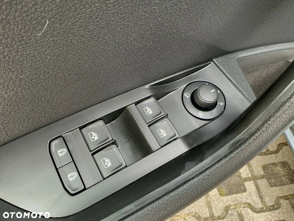 Skoda Superb 2.0 TSI Ambition DSG - 12