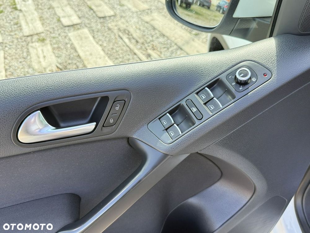 Volkswagen Tiguan - 21