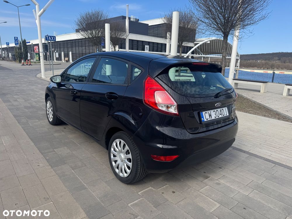 Ford Fiesta - 2
