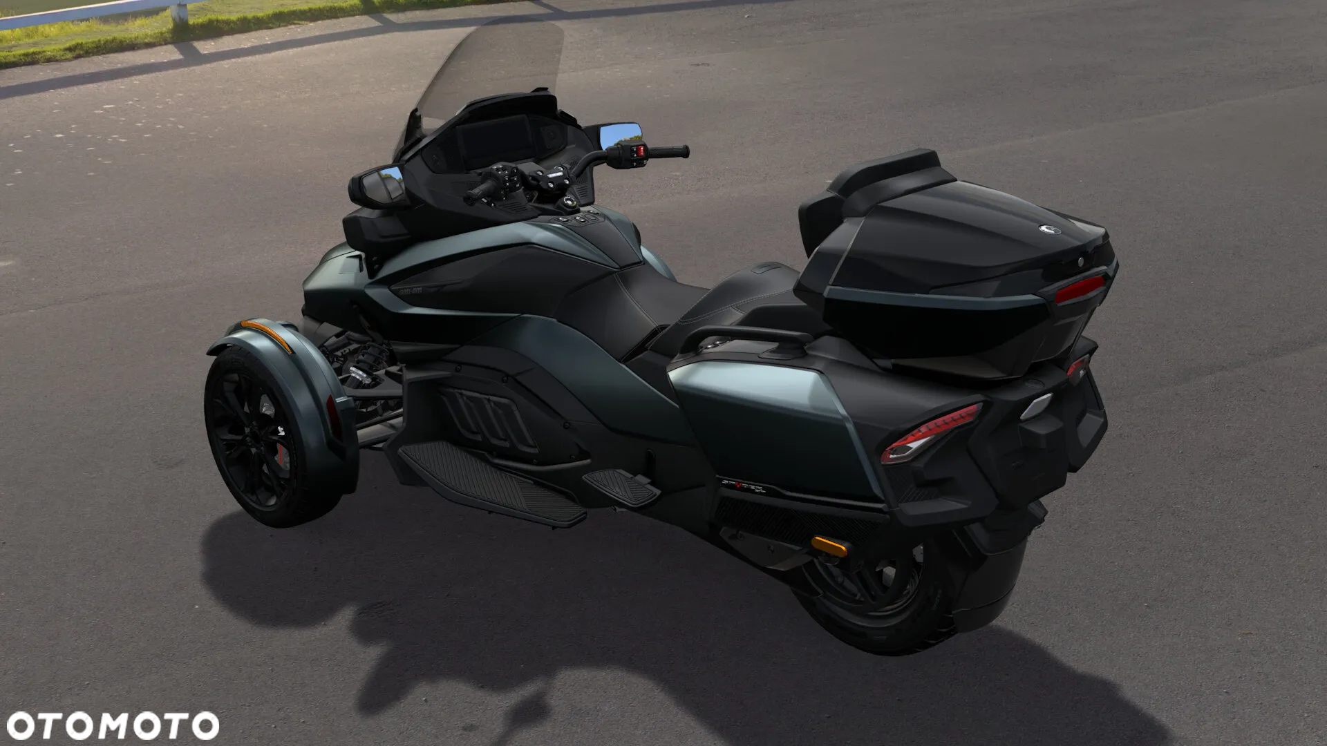 Can-Am Spyder - 8