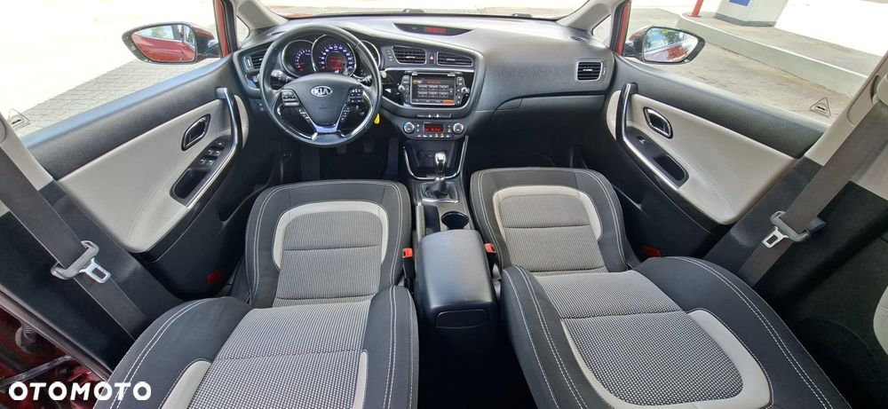 Kia Ceed 1.6 GDI L - 11