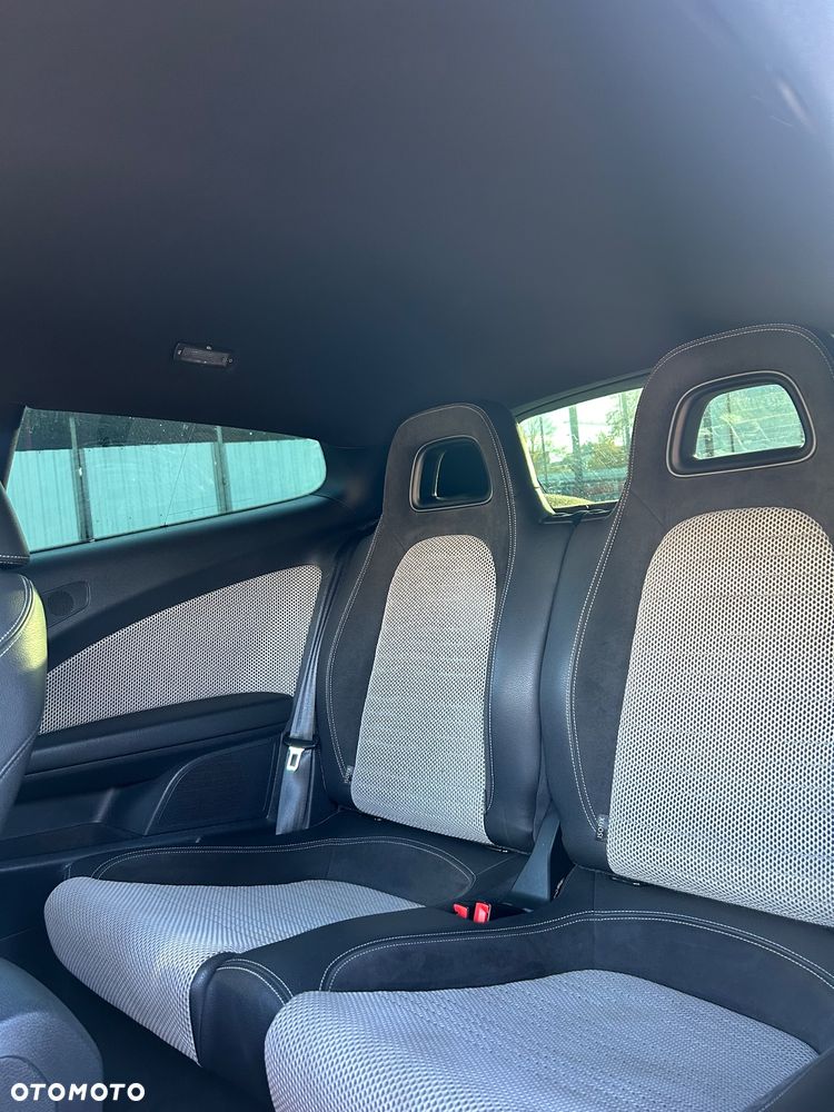 Volkswagen Scirocco - 12