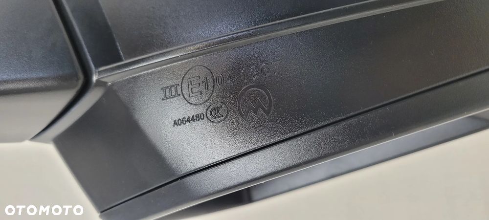 LUSTERKO LEWE AUDI Q7 4M1857410AK 10PIN - 11