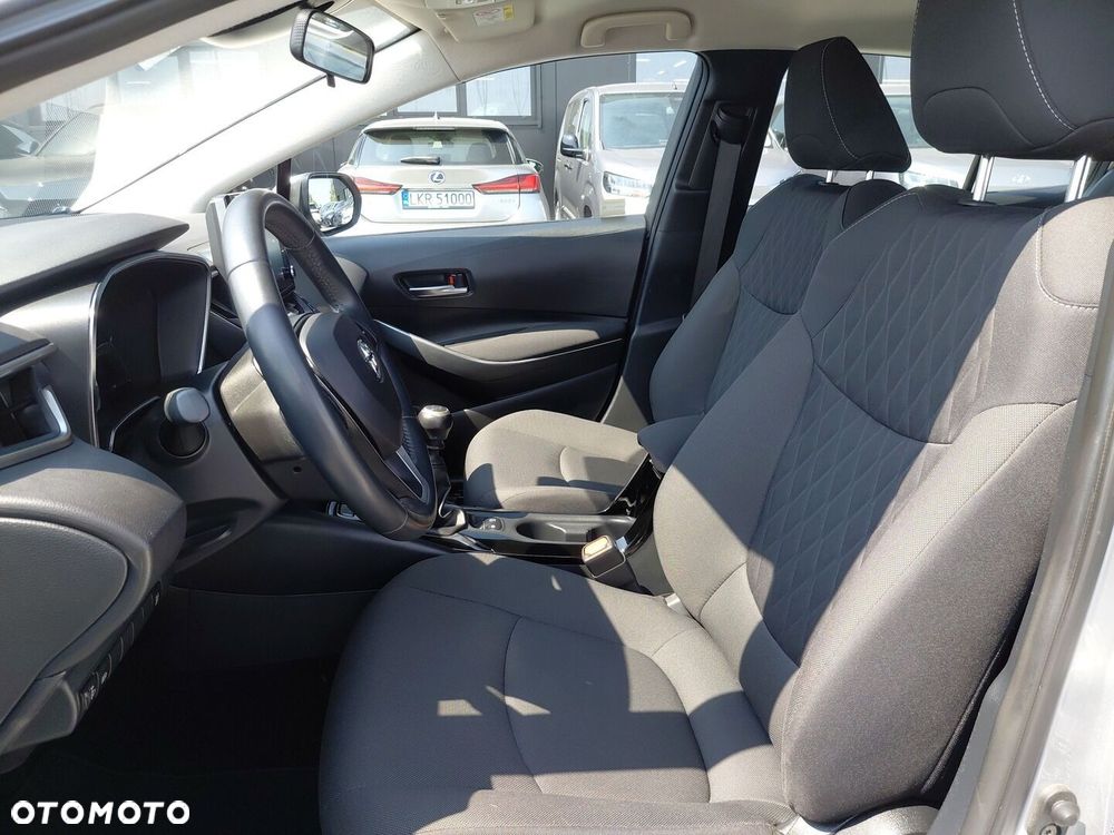 Toyota Corolla - 15