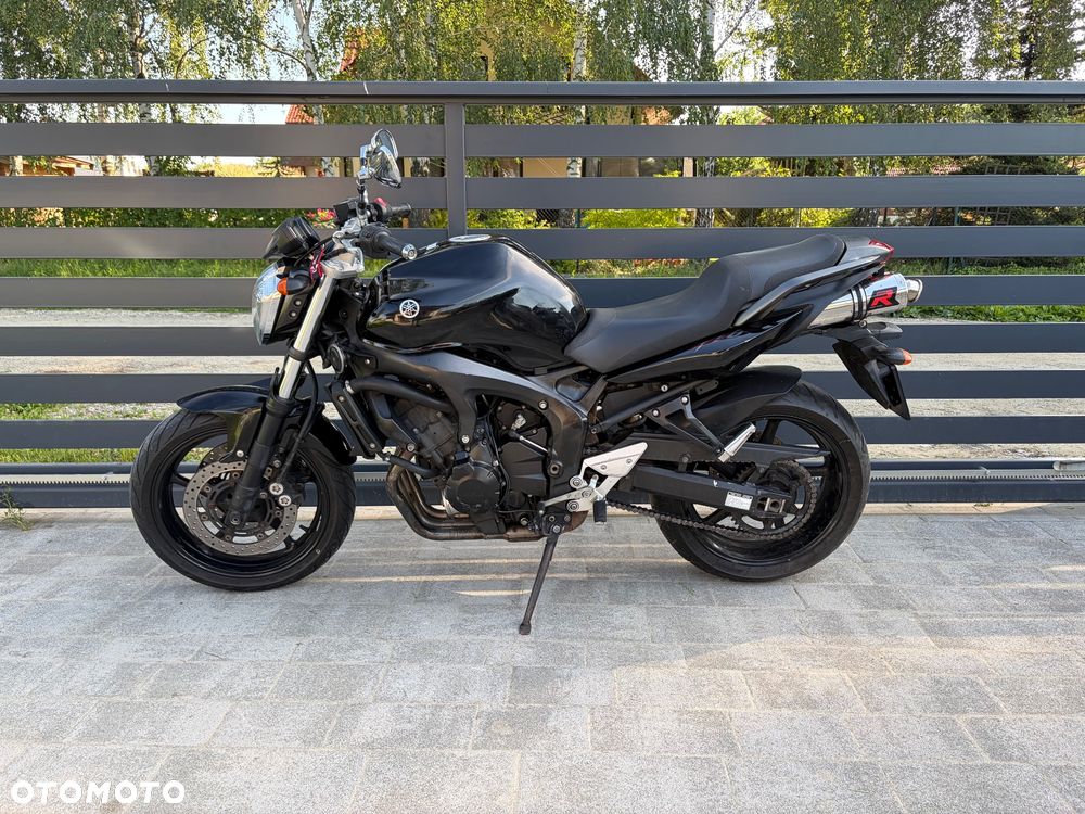 Yamaha FZ6 - 1