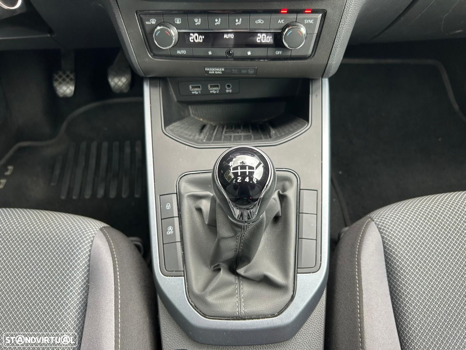 SEAT Arona 1.0 TGI Style - 39