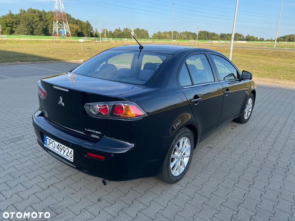 Mitsubishi Lancer 1.6 Invite - 9