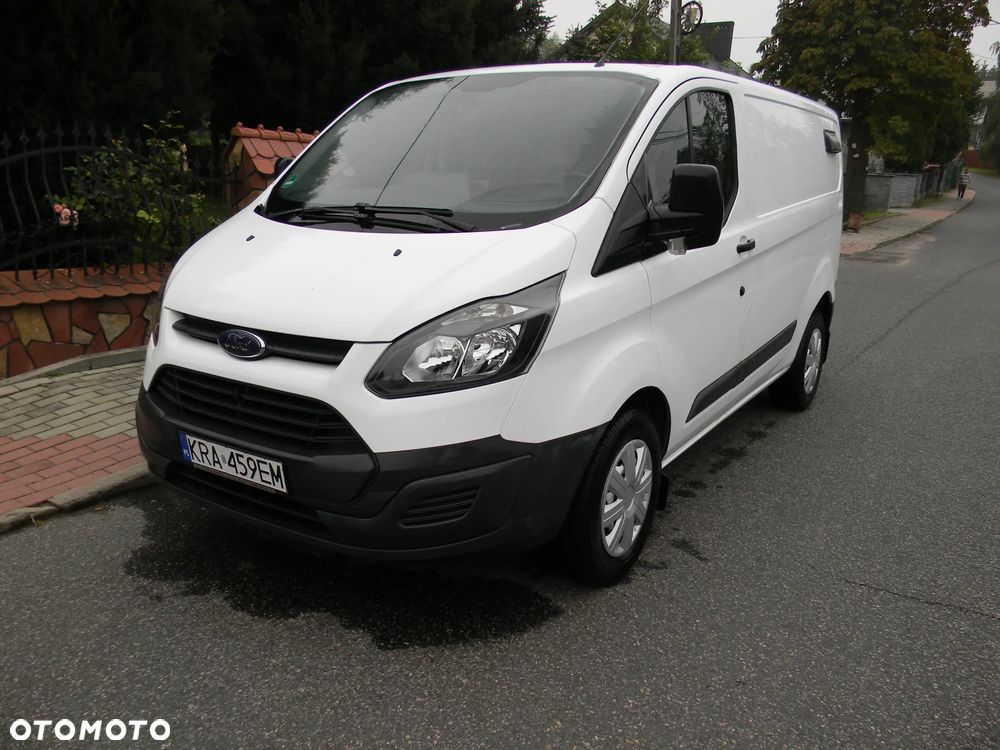 Ford Transit Custom - 11