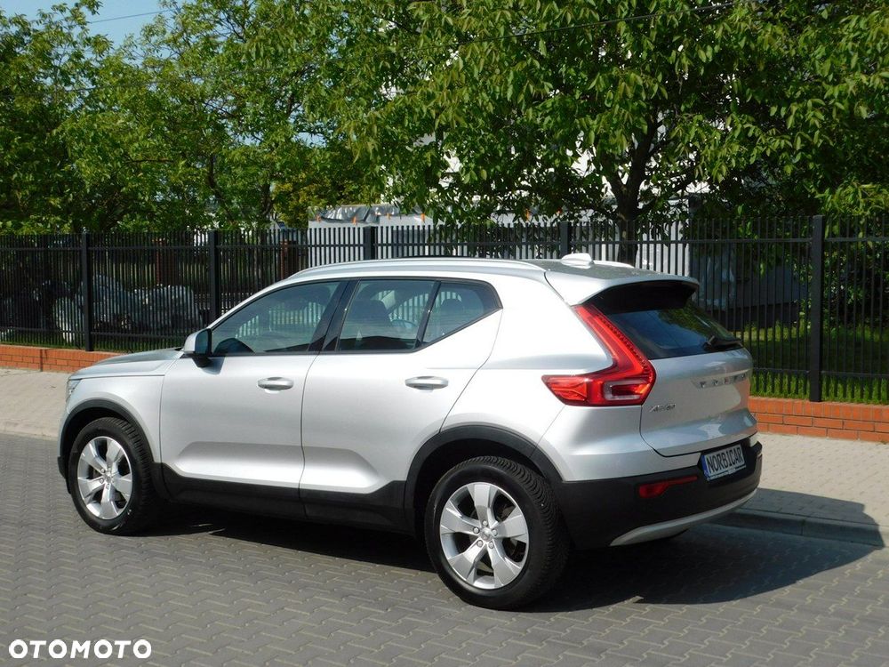 Volvo XC 40 D3 Momentum Pro - 4