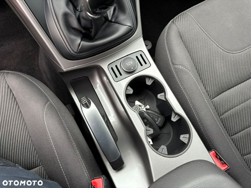 Ford Kuga 1.5 EcoBoost 2x4 Cool & Connect - 21