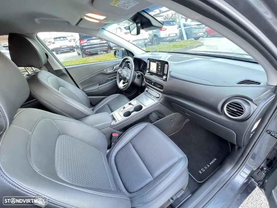 Hyundai Kauai EV 64 kWh Premium+LED - 24
