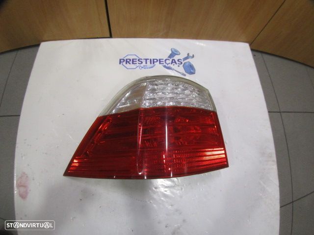 Farol Tras Stop3210 BMW E61 2005 520D 177CV 5P PRETO ESQ DEPO - 1