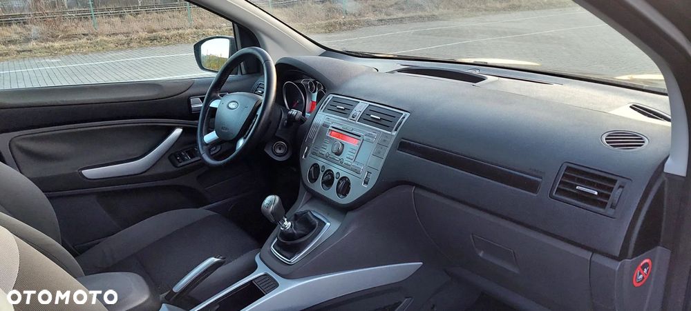 Ford Kuga 2.0 TDCi 2x4 Trend - 7