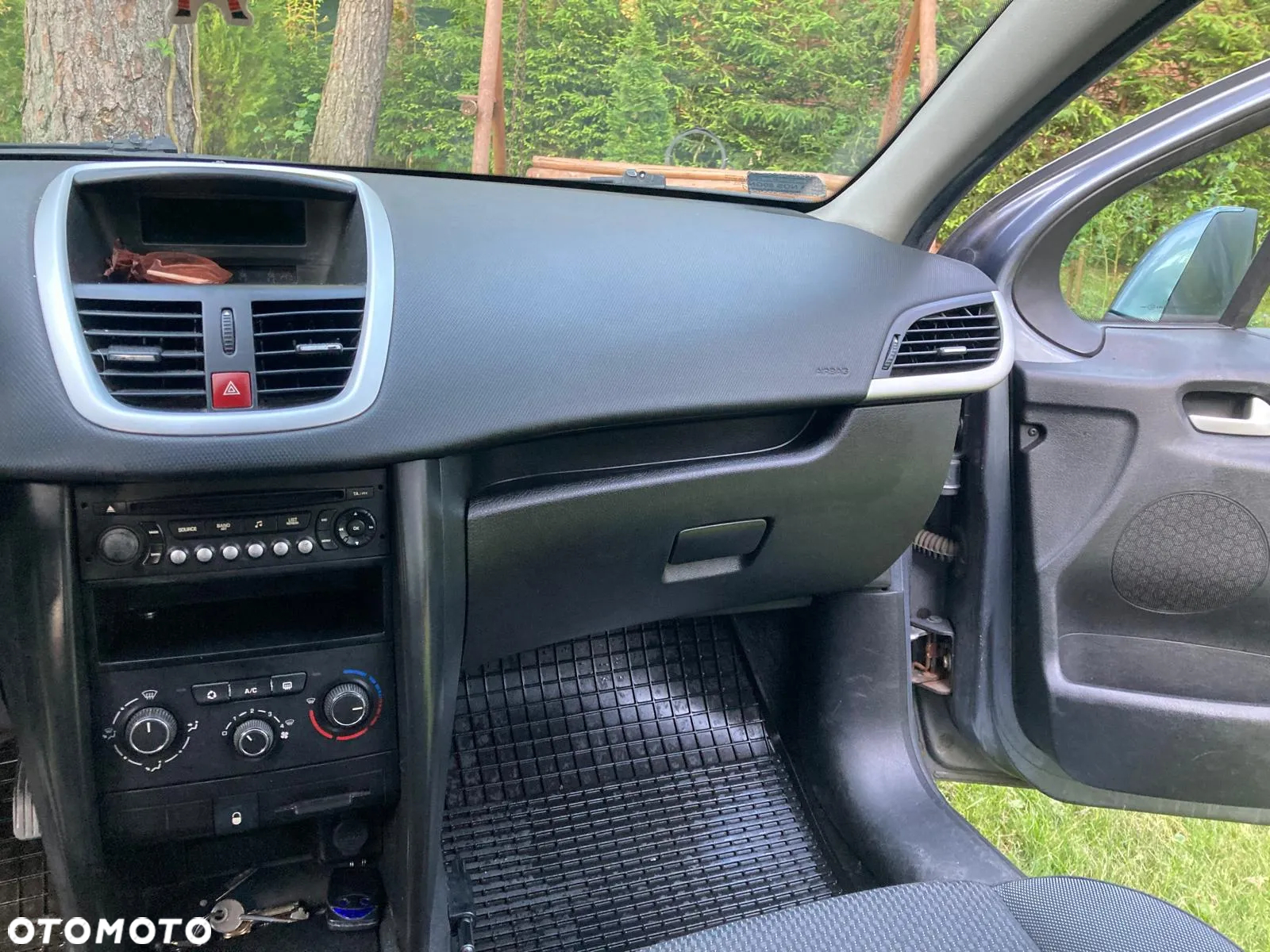 Peugeot 207 1.4 HDi Millesim 200 - 7