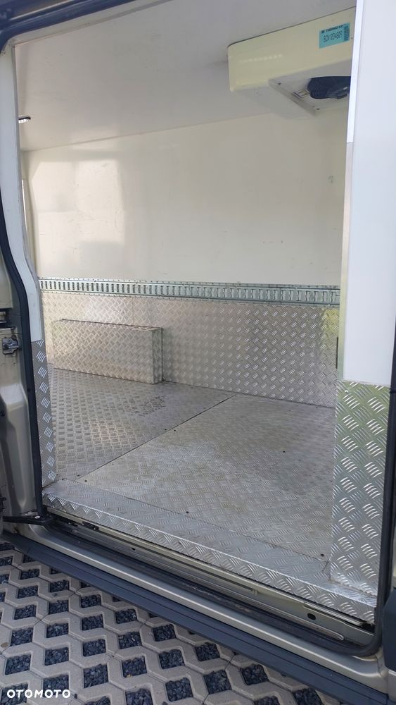 Ford Transit - 16